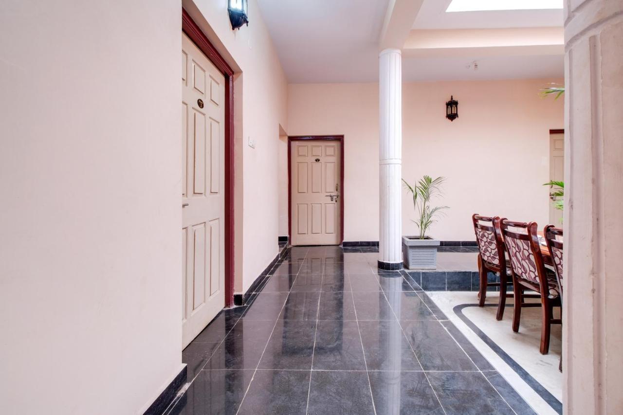Collection O Palm Exotica Hotel Visakhapatnam Exterior foto